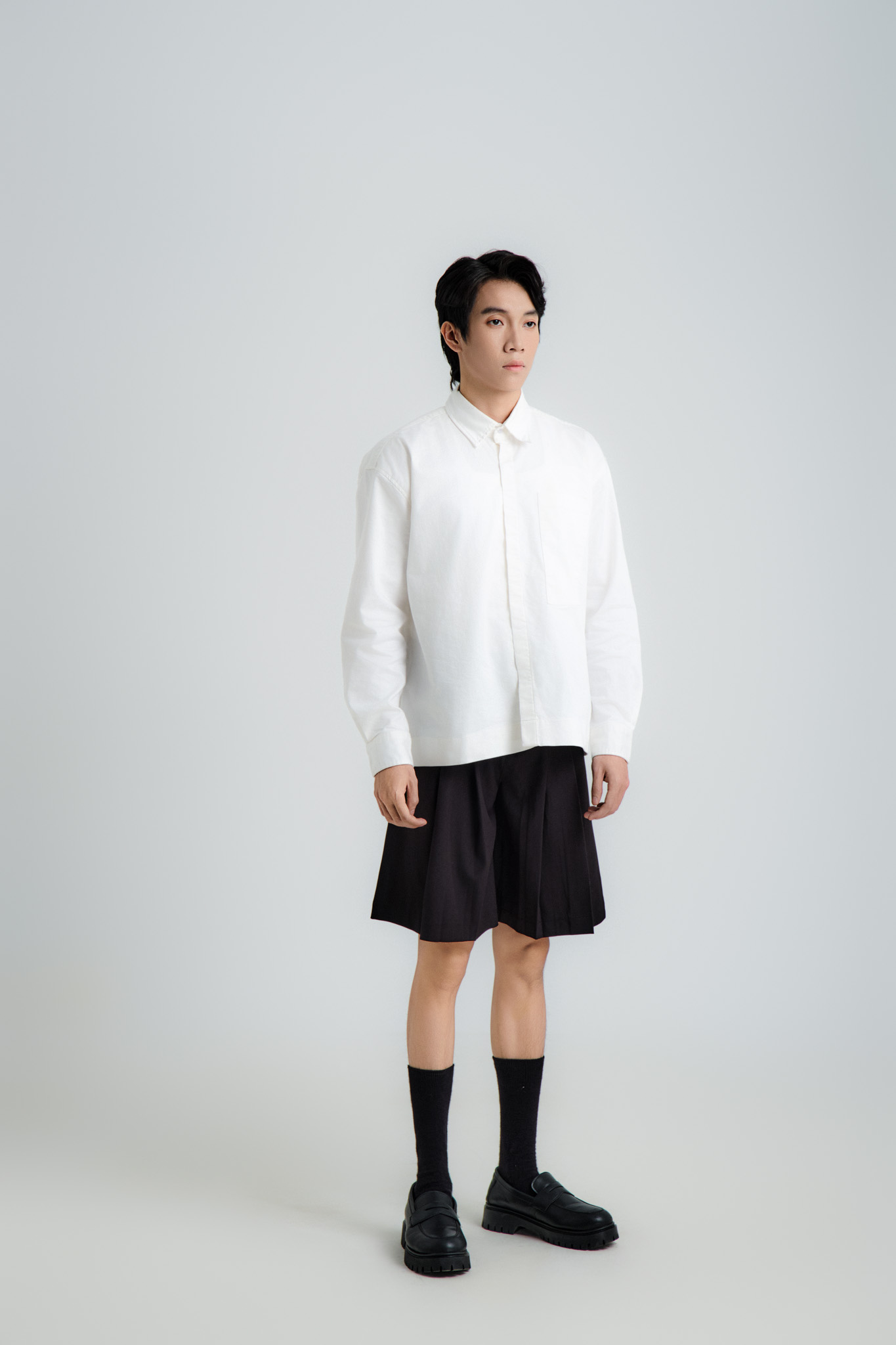 BLACK WIDE SHORT PANT - ảnh 4
