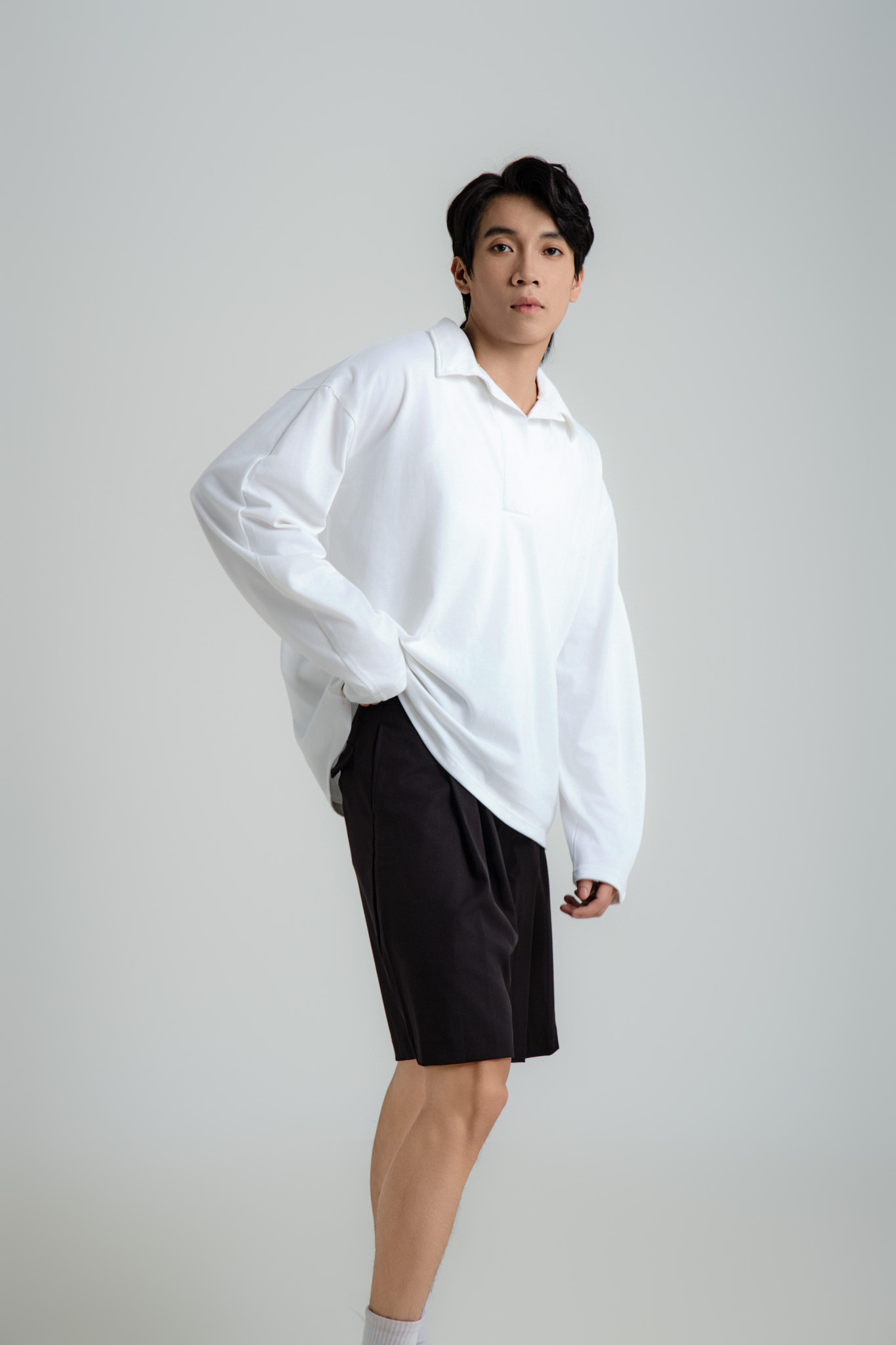 BLACK WIDE SHORT PANT - ảnh 3