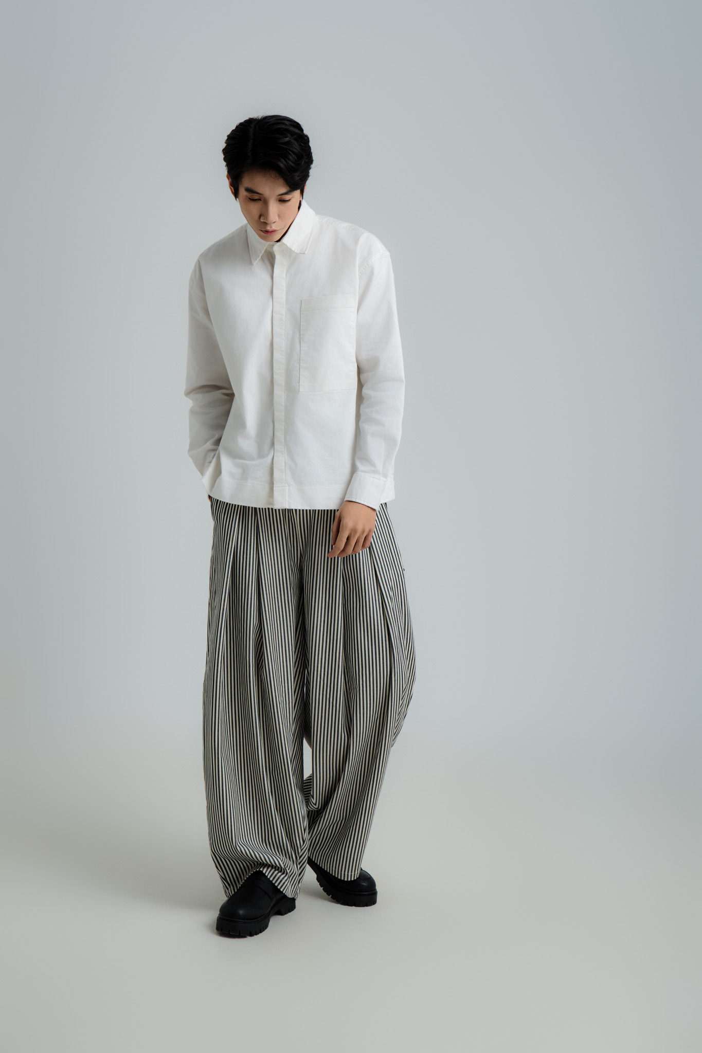 WIDE STRIPED PANT