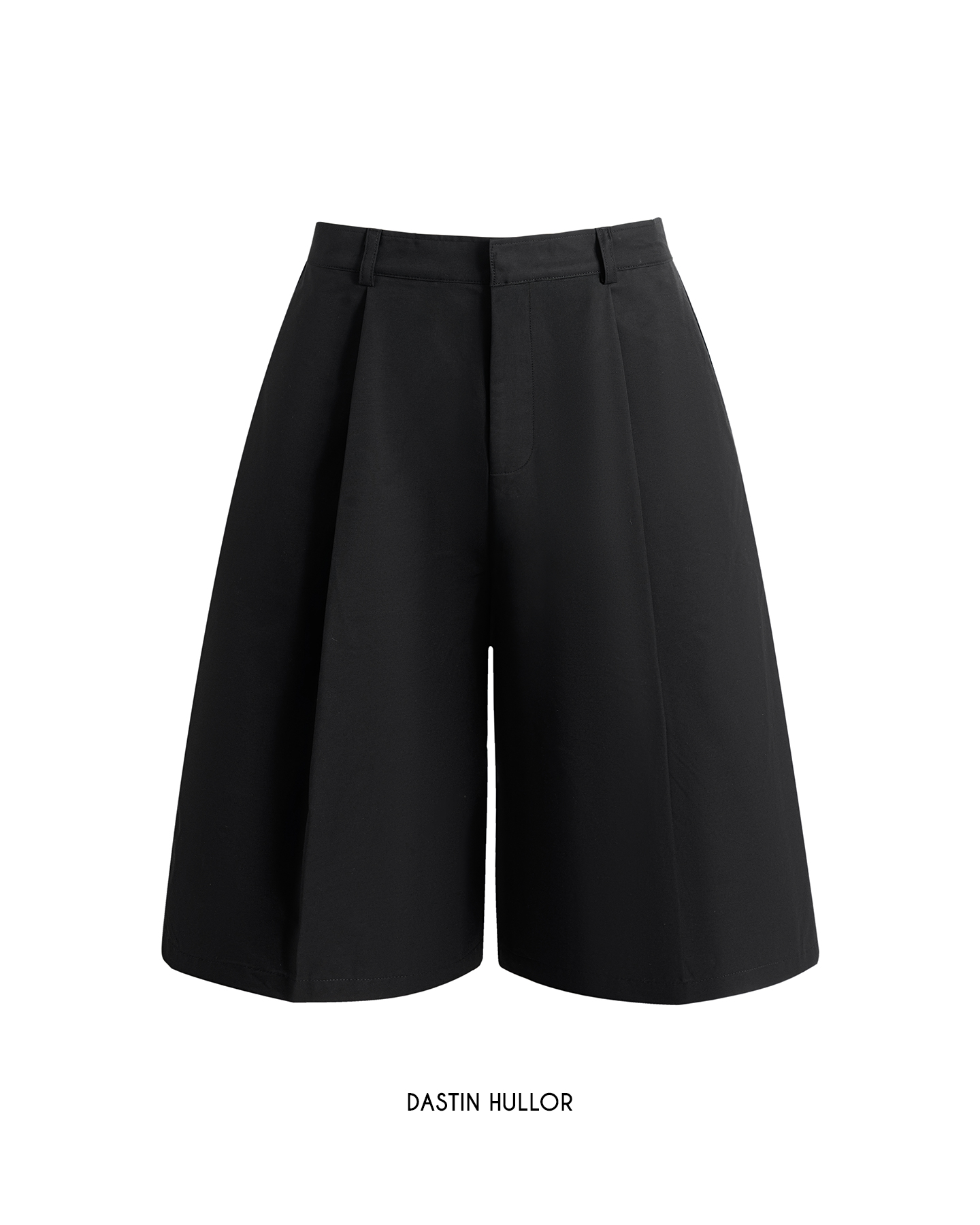 PLEATED WIDE SHORT